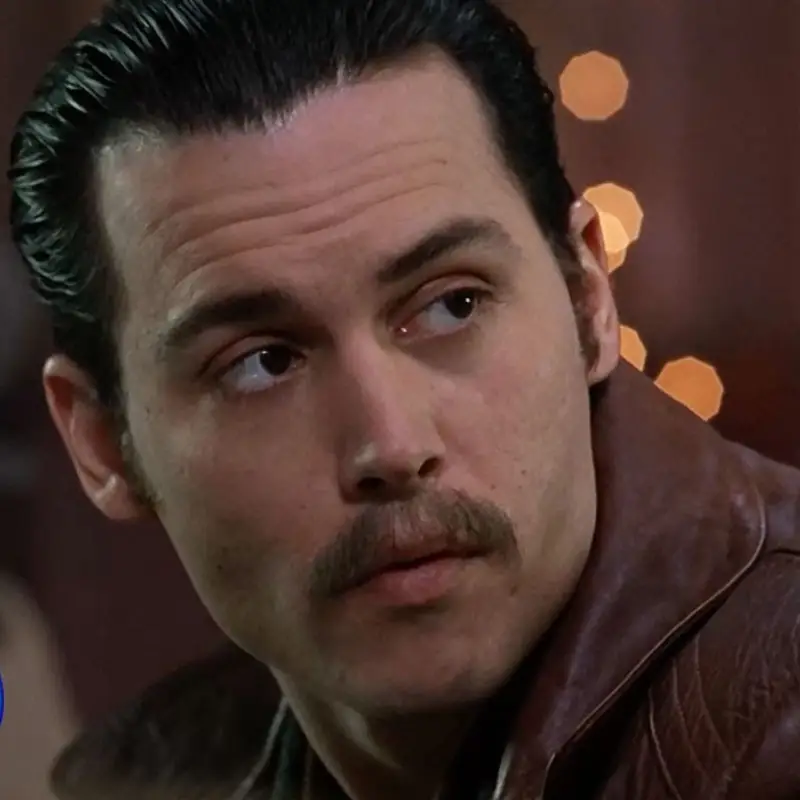 Johnny Depp - Donnie Brasco rolünde