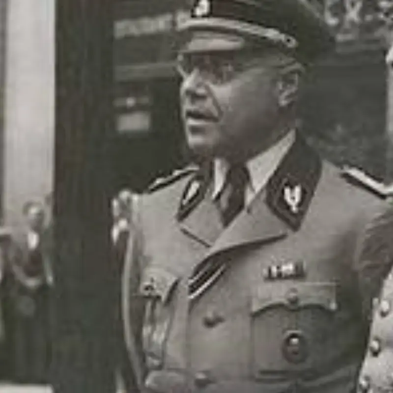 Julian Scherner - Gerçek SS Subayı