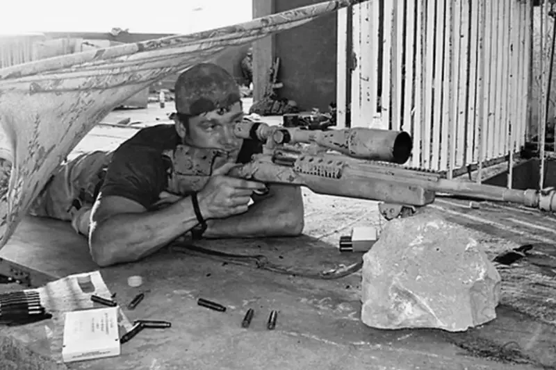 Chris Kyle Irak'ta görevdeyken.