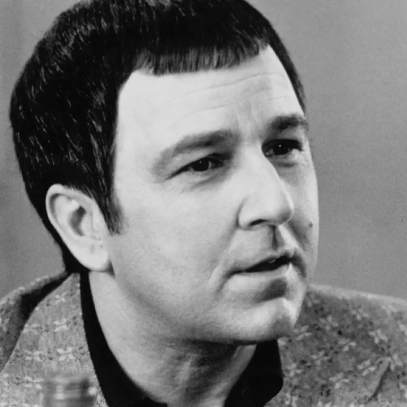 Bruno Kirby - Nicky rolünde (Mirra temelli)